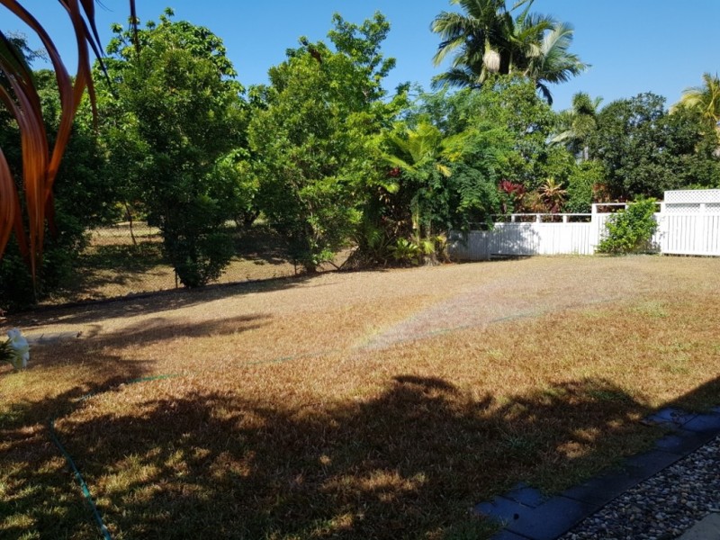 17 Green Avenue, Kewarra Beach QLD 4879