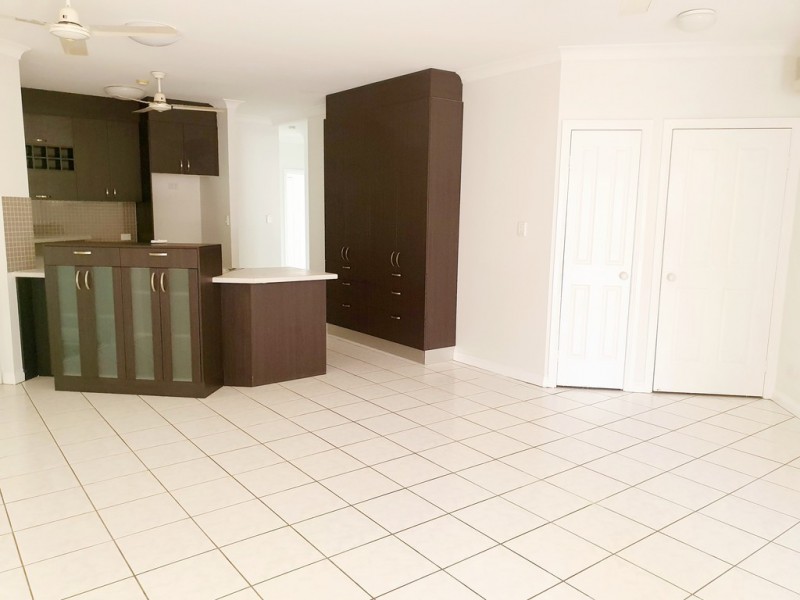 17 Green Avenue, Kewarra Beach QLD 4879