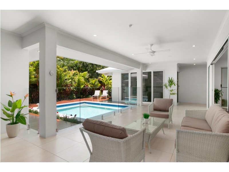 7 Canopy Way, Palm Cove QLD 4879