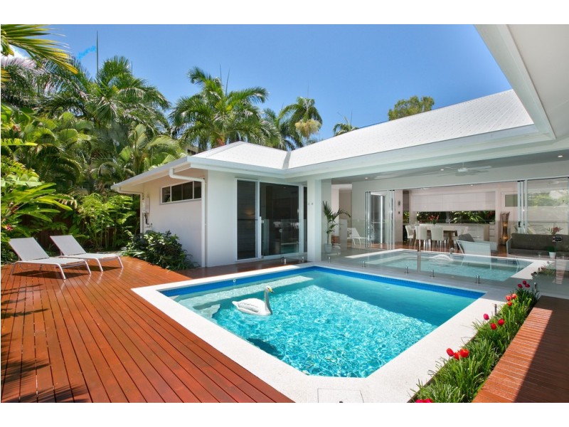 7 Canopy Way, Palm Cove QLD 4879