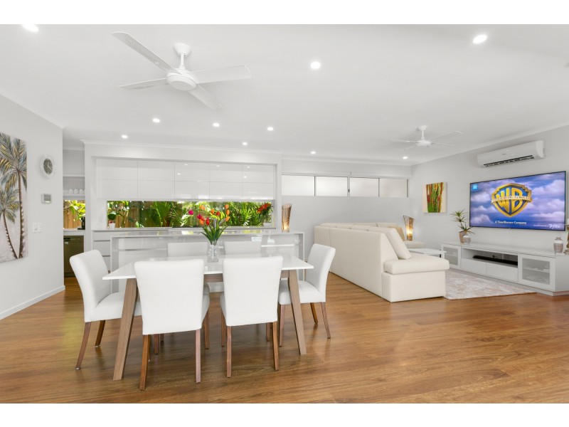 7 Canopy Way, Palm Cove QLD 4879