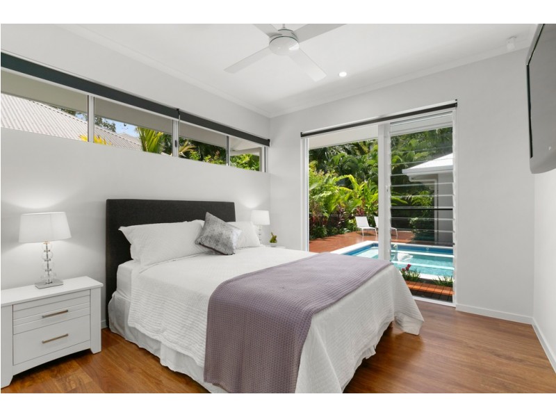 7 Canopy Way, Palm Cove QLD 4879