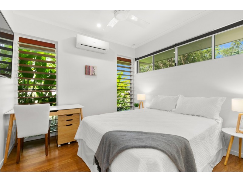 7 Canopy Way, Palm Cove QLD 4879