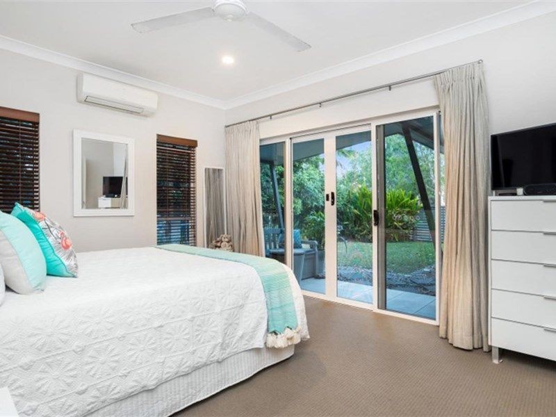 41 Muller Street, Palm Cove QLD 4879