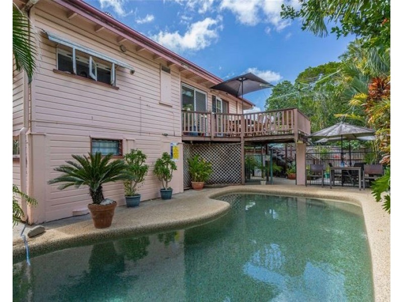 299 Severin Street, Parramatta Park QLD 4870