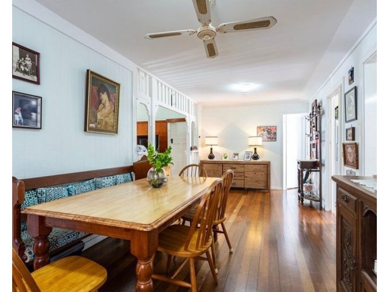 299 Severin Street, Parramatta Park QLD 4870