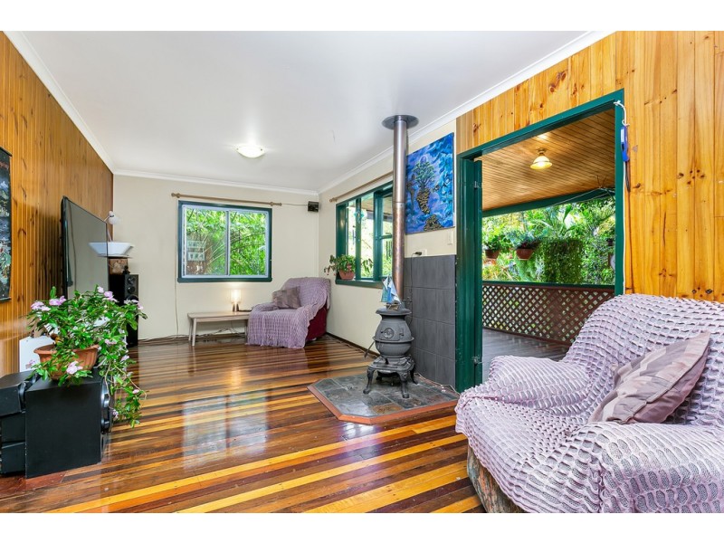 18 Rob Veivers Drive, Kuranda QLD 4881