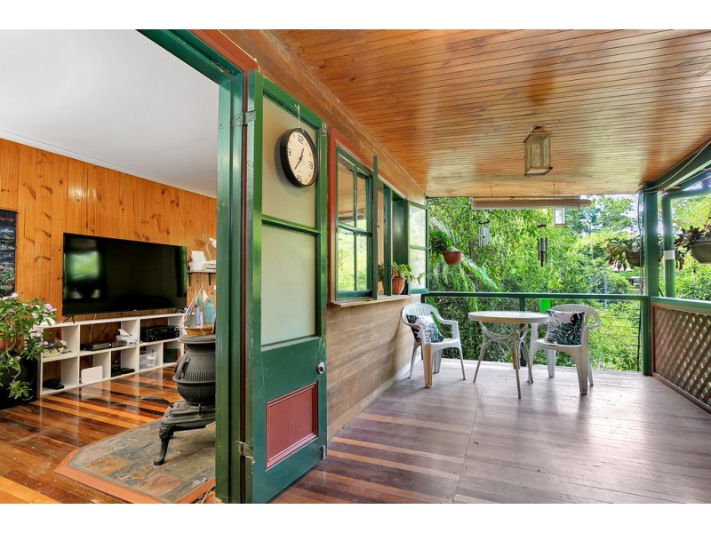 18 Rob Veivers Drive, Kuranda QLD 4881