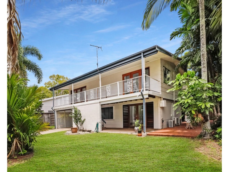 46 Endeavour Road, Clifton Beach QLD 4879