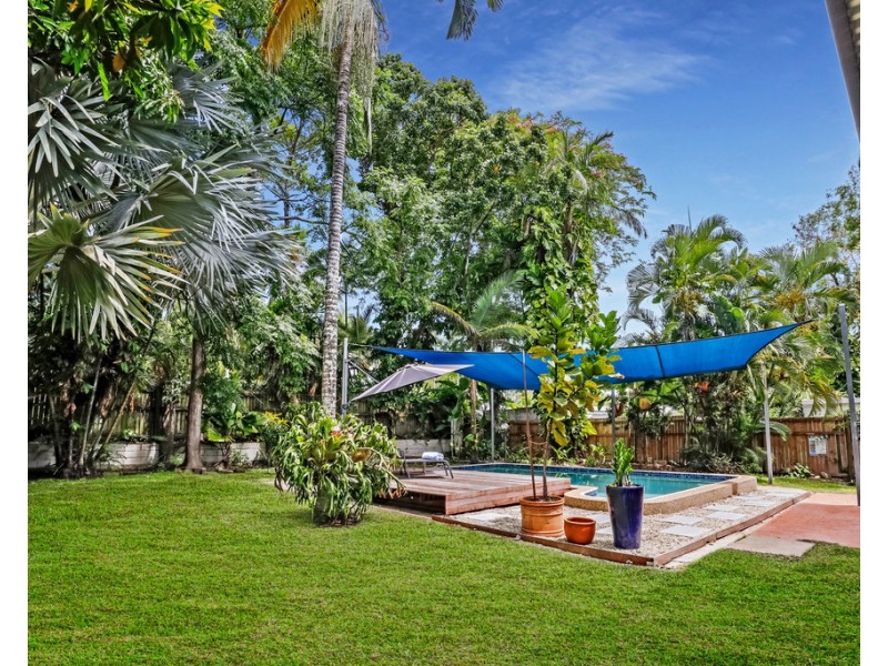 46 Endeavour Road, Clifton Beach QLD 4879