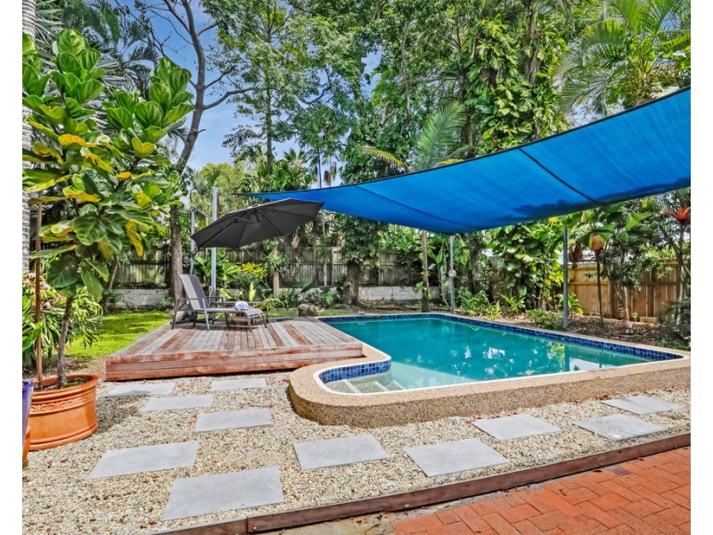 46 Endeavour Road, Clifton Beach QLD 4879