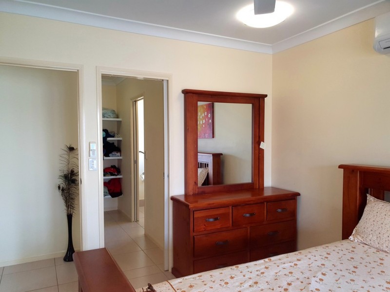 160 Roberts Drive, Trinity Beach QLD 4879