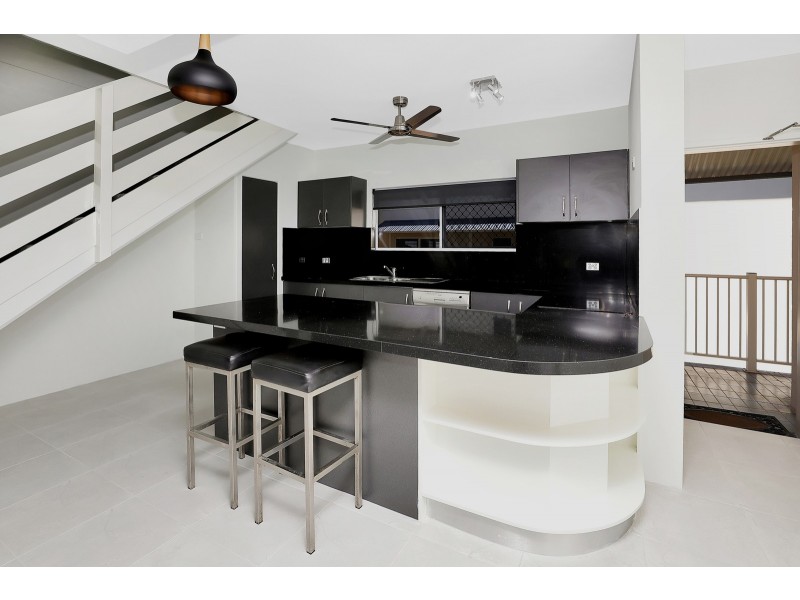 8/79 Arlington Esplanade, Clifton Beach QLD 4879