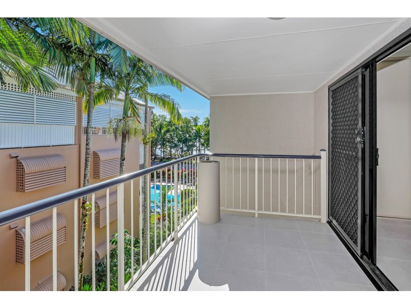 8/79 Arlington Esplanade, Clifton Beach QLD 4879