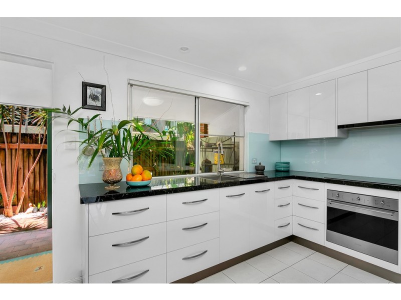 15/59-61 Vasey Esplanade, Trinity Beach QLD 4879