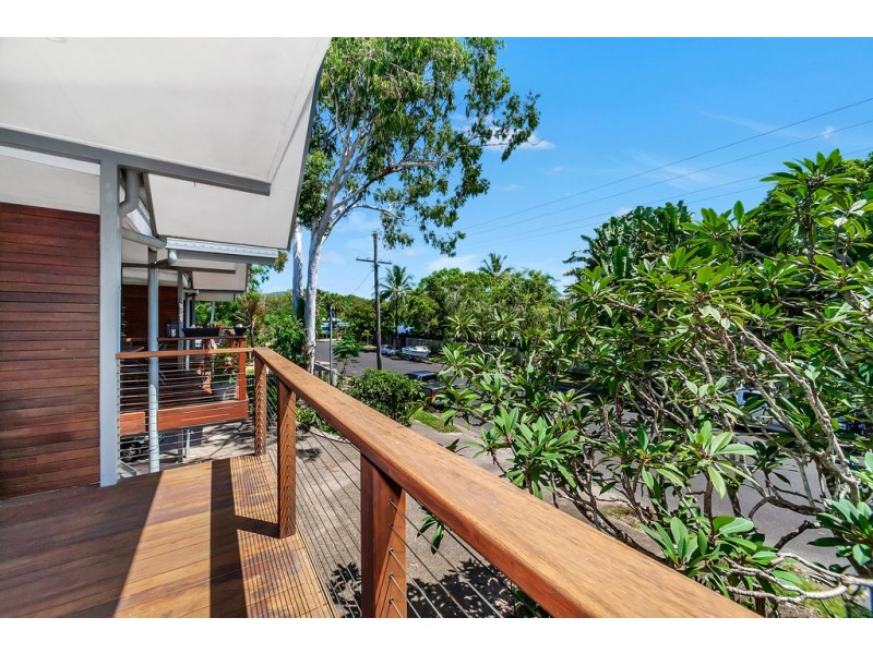 1/3 Guava Street, Holloways Beach QLD 4878
