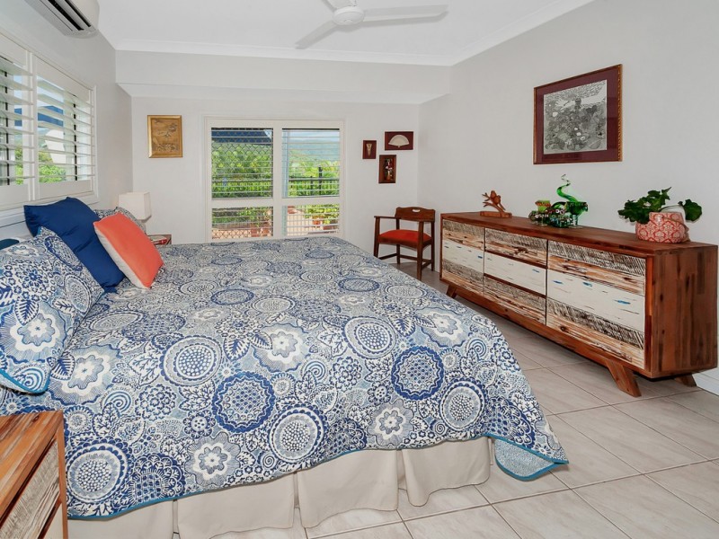 4 Torokina Street, Trinity Beach QLD 4879