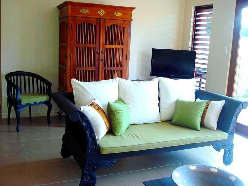 1/71 Veivers Road, Palm Cove QLD 4879