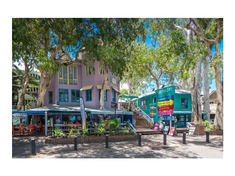 1/71 Veivers Road, Palm Cove QLD 4879