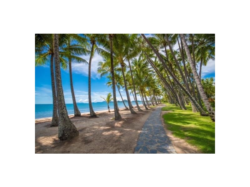 1/71 Veivers Road, Palm Cove QLD 4879