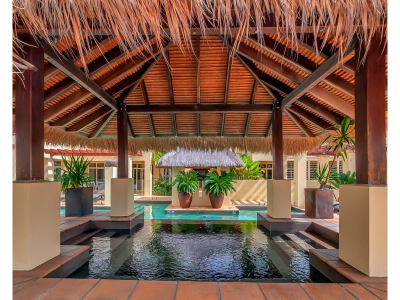 10/31-35 Vasey Esplanade, Trinity Beach QLD 4879