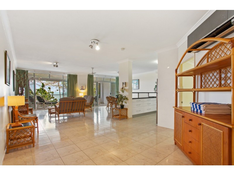 3/59-61 Vasey Esplanade, Trinity Beach QLD 4879