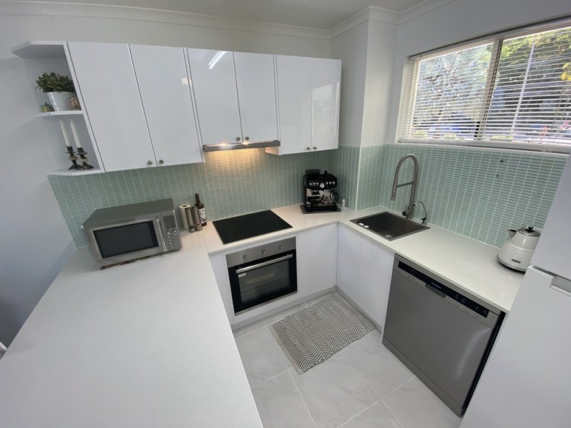 8/241 Coral Coast Drive, Palm Cove QLD 4879
