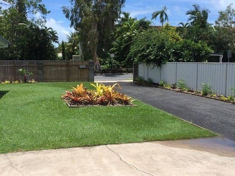 1/13 Trinity Beach Road, Trinity Beach QLD 4879