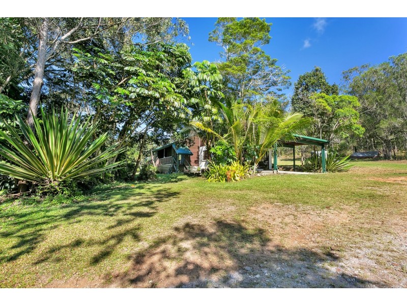 25 Stevens Road, Julatten QLD 4871