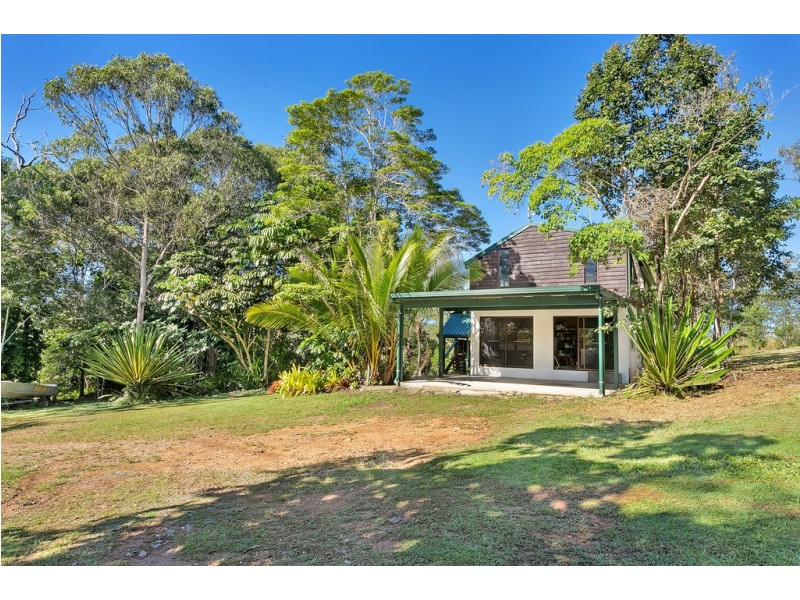 25 Stevens Road, Julatten QLD 4871