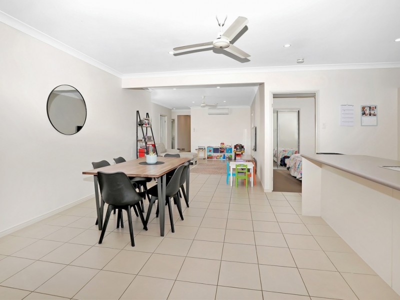 6 Rothesay Bend, Trinity Park QLD 4879