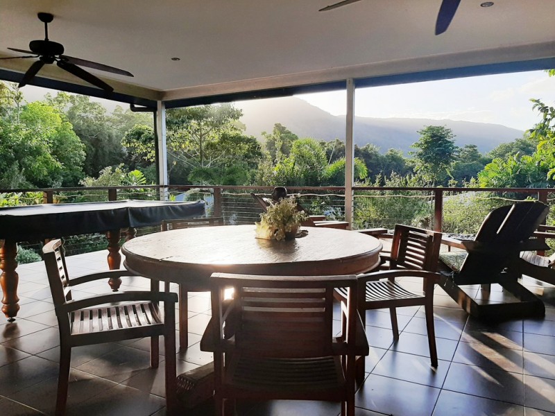 75 Leonard Street, Kewarra Beach QLD 4879