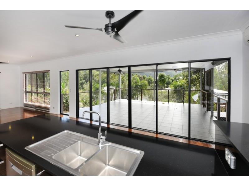 75 Leonard Street, Kewarra Beach QLD 4879