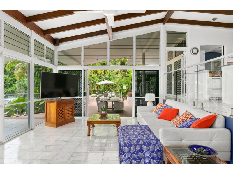 5-11 Peacock Street, Trinity Beach QLD 4879