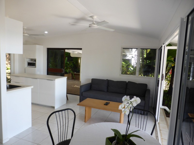 5-11 Peacock Street, Trinity Beach QLD 4879