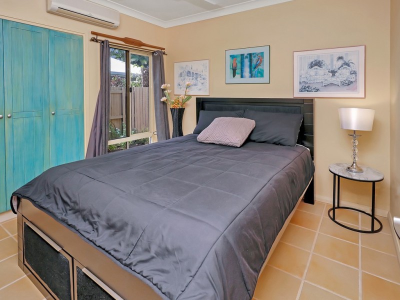 8 Miara Close, Kewarra Beach QLD 4879