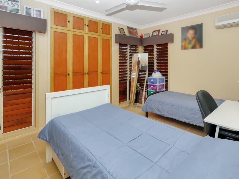 8 Miara Close, Kewarra Beach QLD 4879