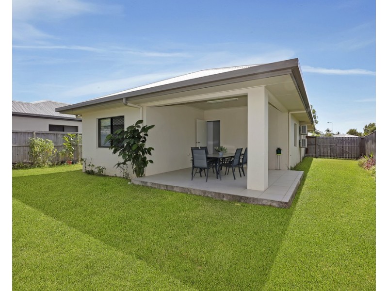 30 Quarterdeck Street, Trinity Beach QLD 4879