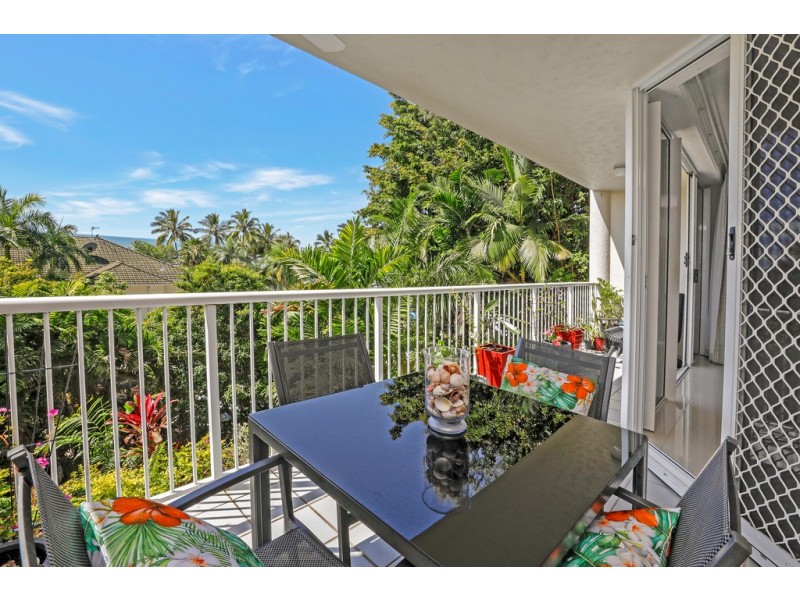 1/38 Moore Street, Trinity Beach QLD 4879