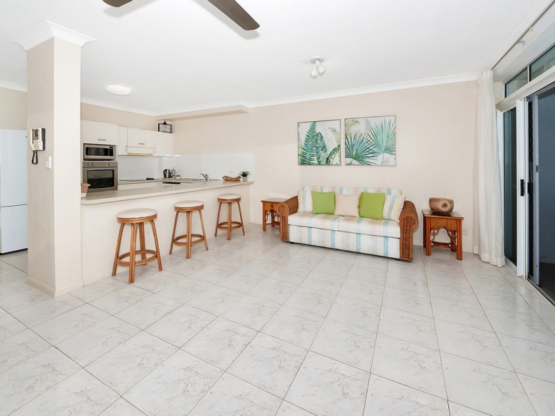 6/59-61 Vasey Esplanade, Trinity Beach QLD 4879