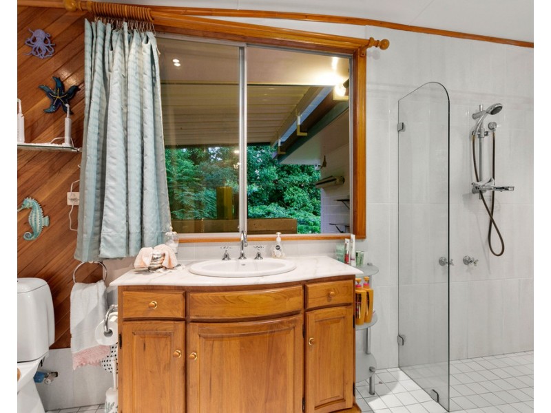 13 Cochrane Street, Stratford QLD 4870