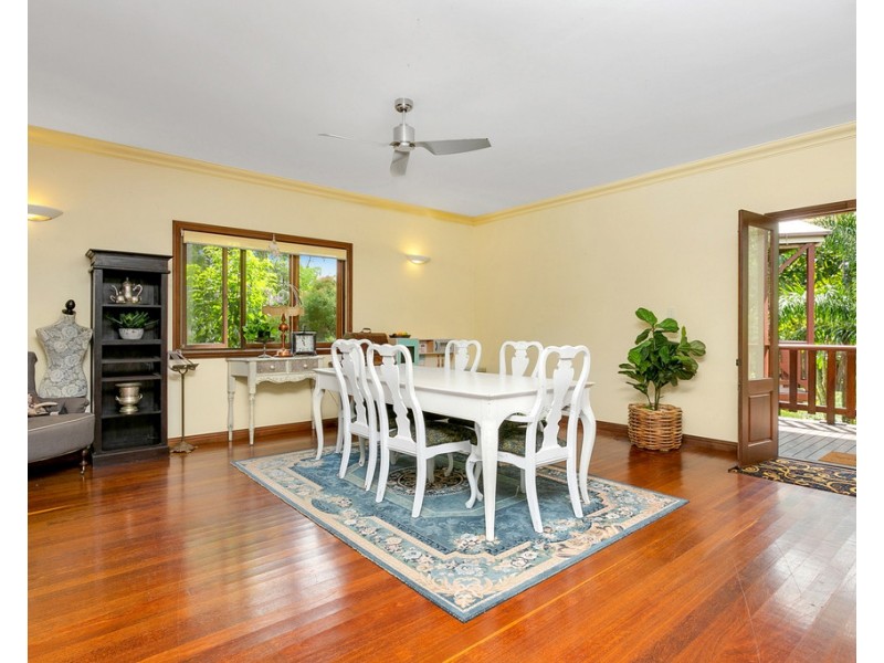 7 Hilltop Close, Kuranda QLD 4881