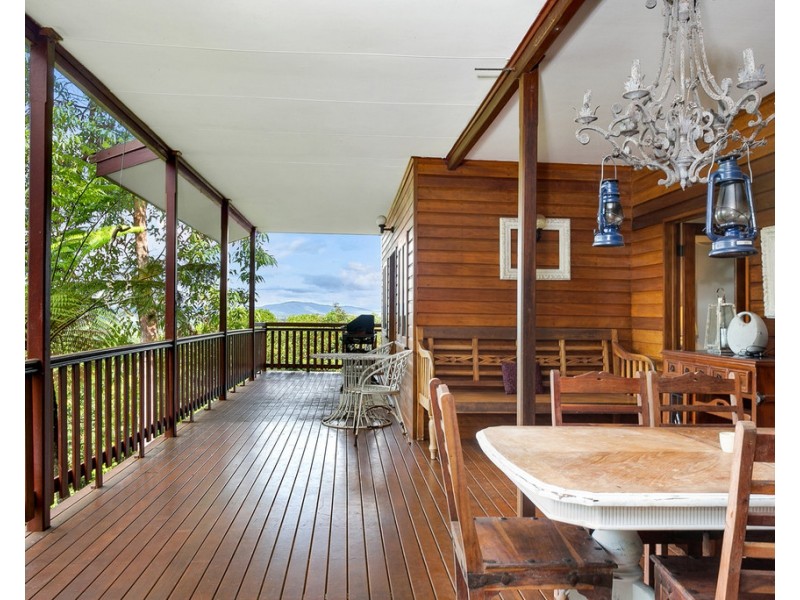 7 Hilltop Close, Kuranda QLD 4881