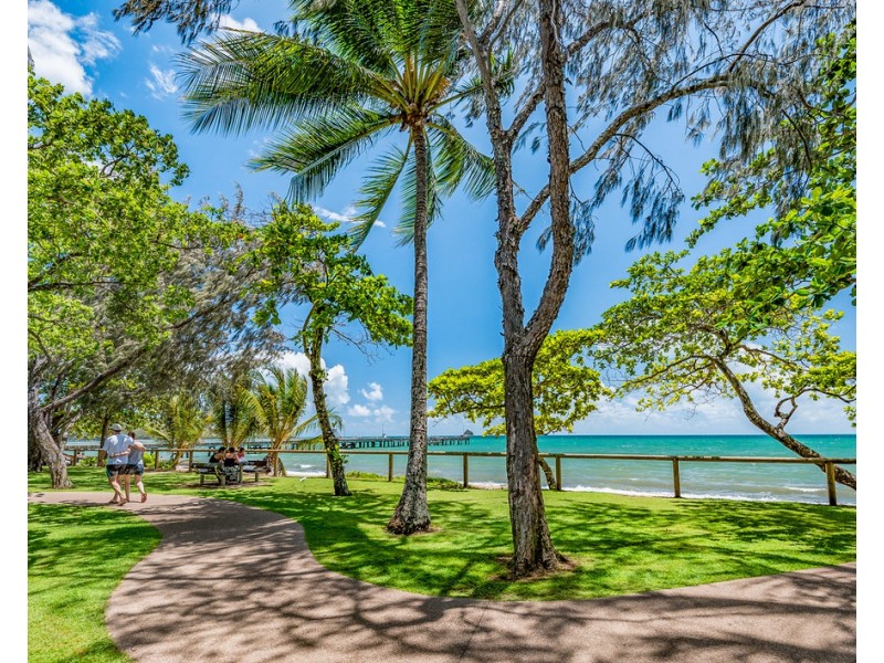 5/85-95 Williams Esplanade, Palm Cove QLD 4879