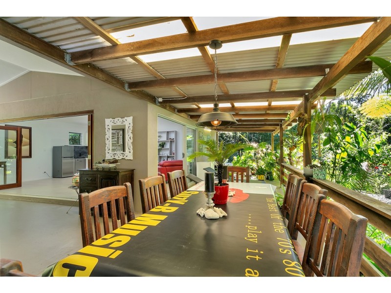 8 Coconut Grove, Kuranda QLD 4881