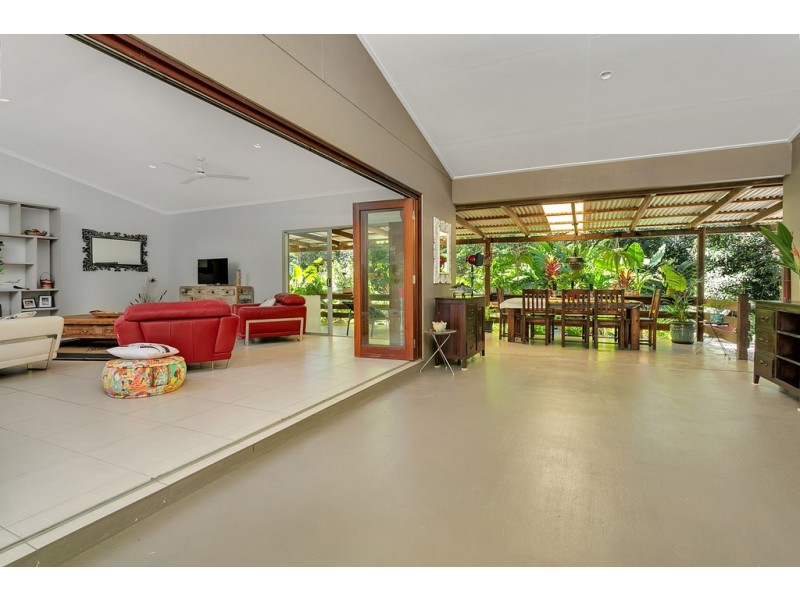 8 Coconut Grove, Kuranda QLD 4881