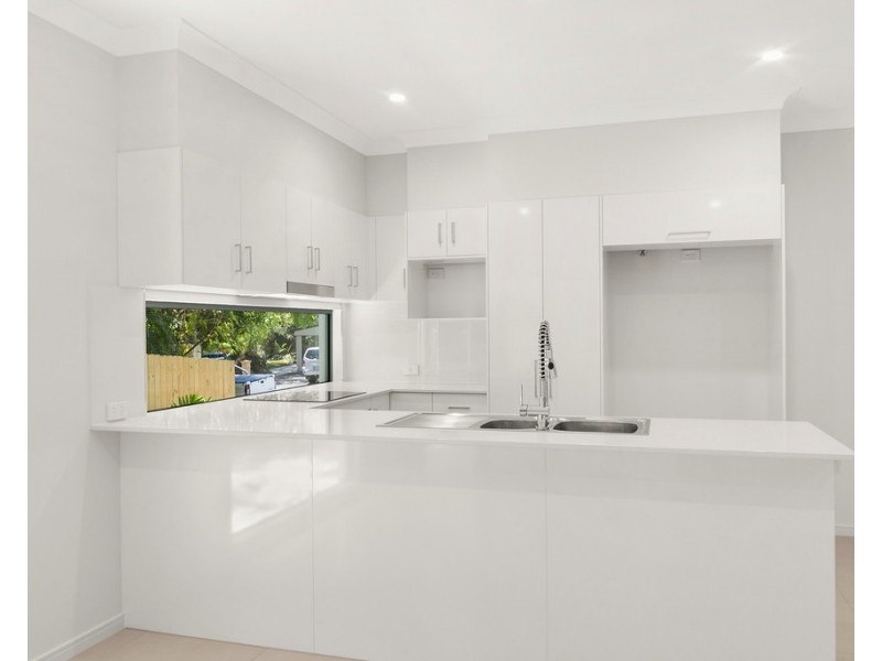 17A Satellite Street, Clifton Beach QLD 4879