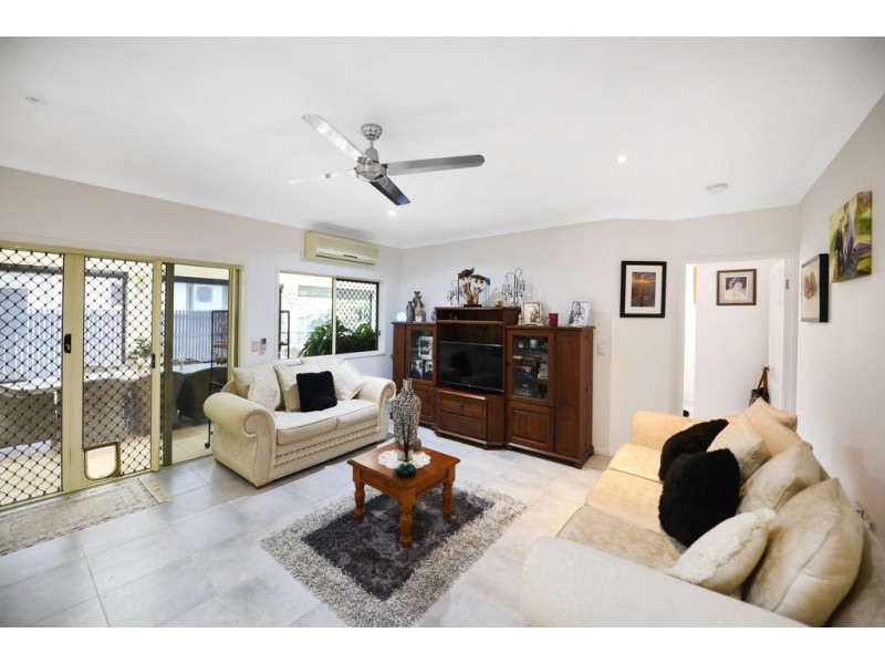 6 Bullrush Terrace, Kewarra Beach QLD 4879