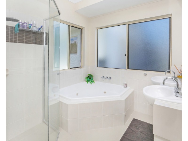 71 Morgan Street, Yorkeys Knob QLD 4878