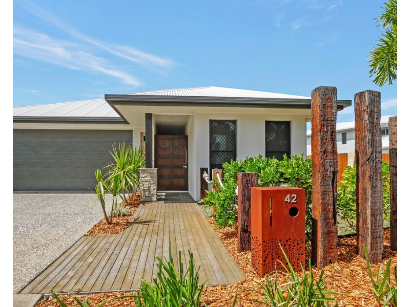 42 Marina Quay, Trinity Park QLD 4879